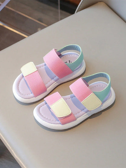 صندل ماكارون الصيفي الملون للأطفال برباط خلفي ونعل مسطح وأصابع أمامية مفتوحة وموضة