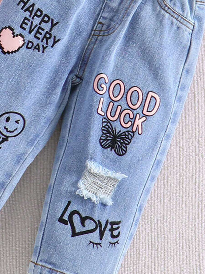 أطقم بنات صغيرة