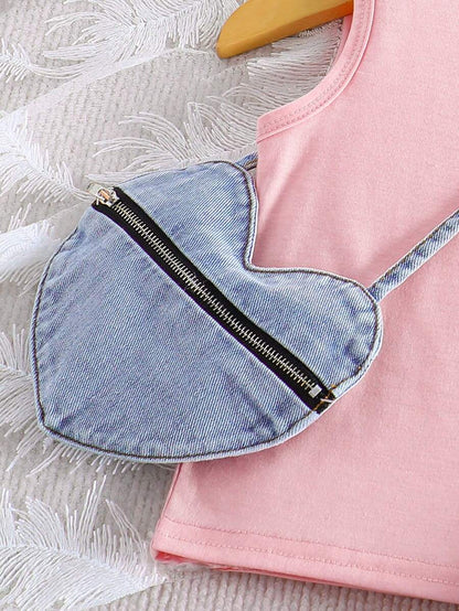 أطقم بنات صغيرة