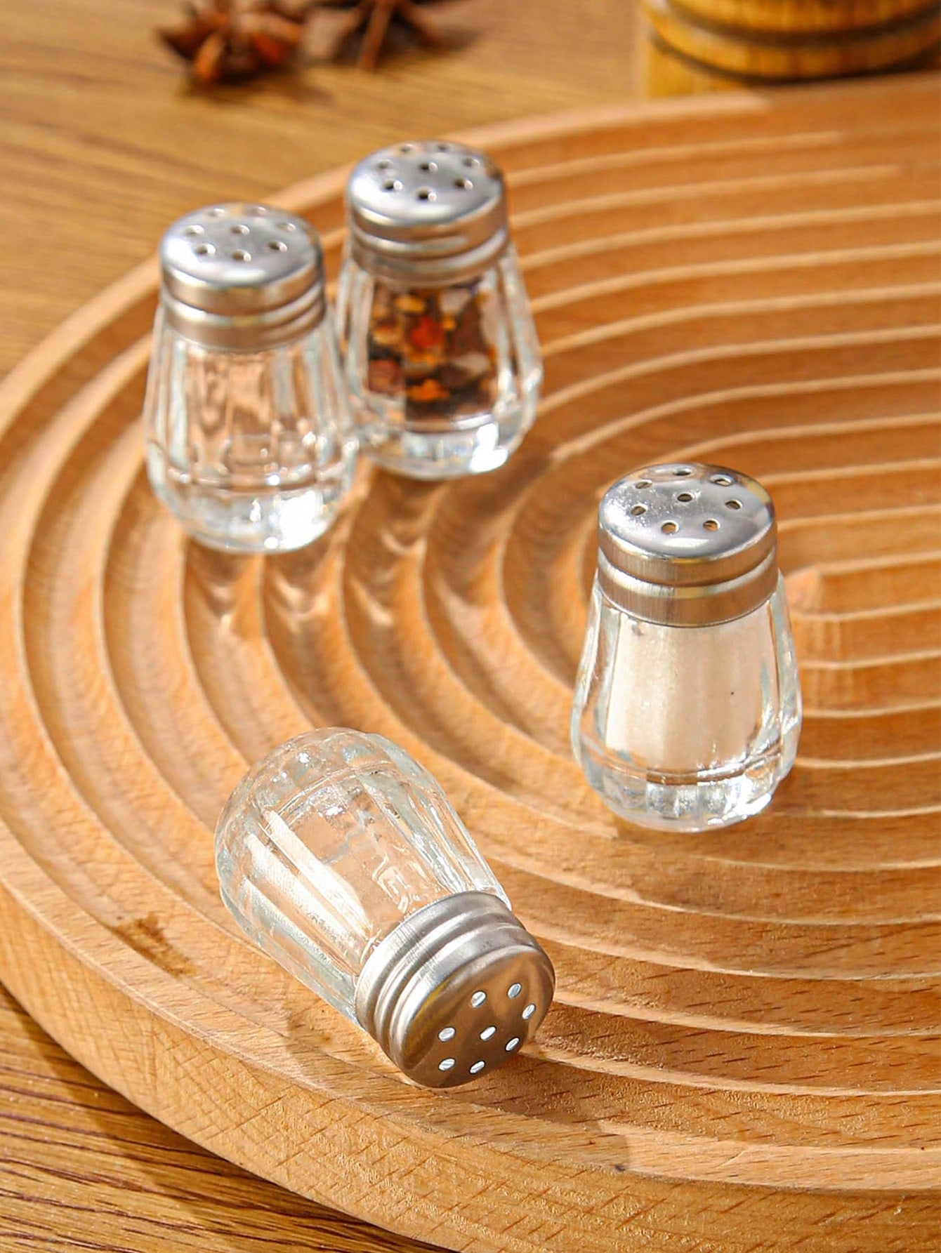 جرة التوابل الشفافة 2قطع وزجاجة ملح صغيرة بسيطة ومحمولة للمطبخ