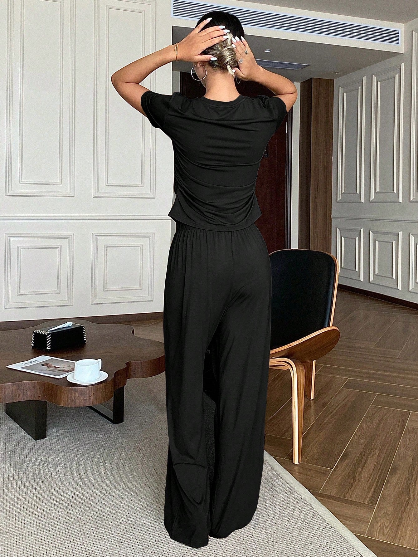 أطقم منزلية نسائية