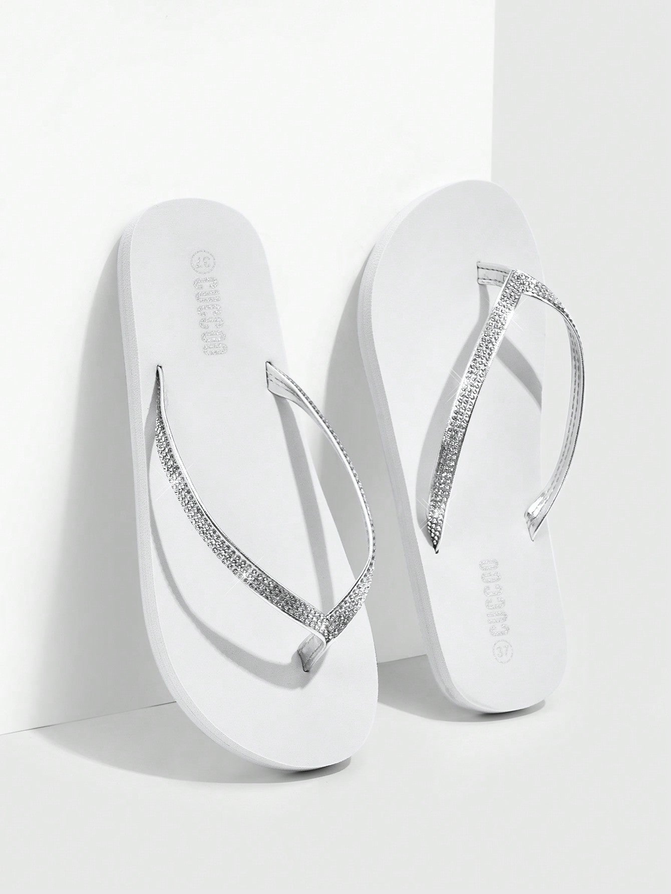 الأحذية النسائية الأنيقة عيد الميلاد والهالوين