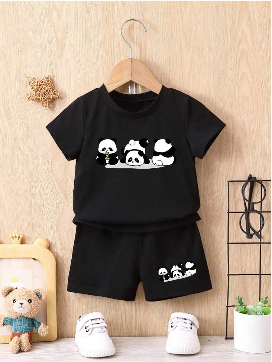 مجموعات ملابس الأولاد