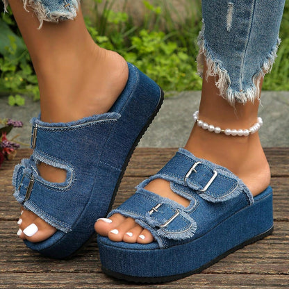 صنادل نسائية