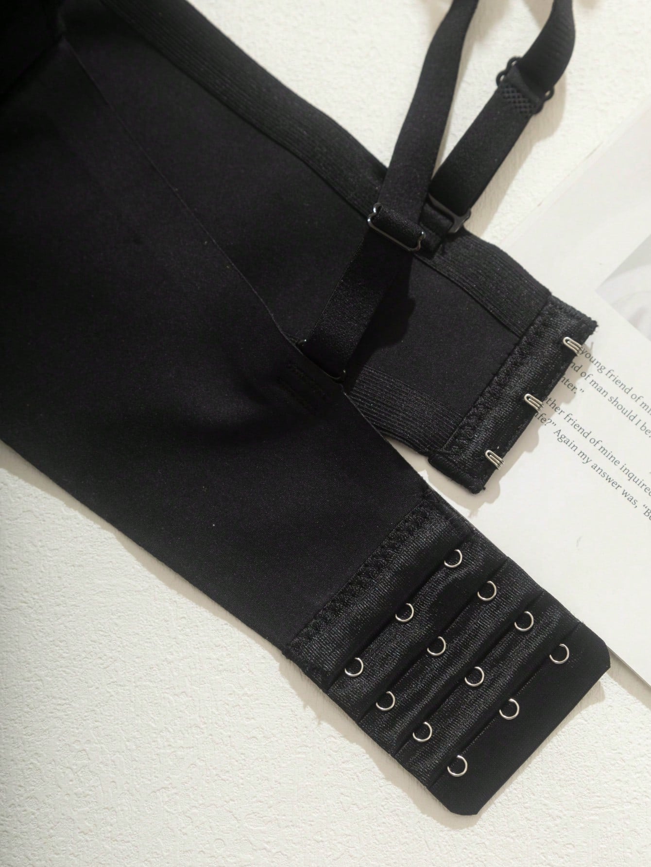 حمالة صدر بتأثير رفع قوي باللون الأحادي للنساء