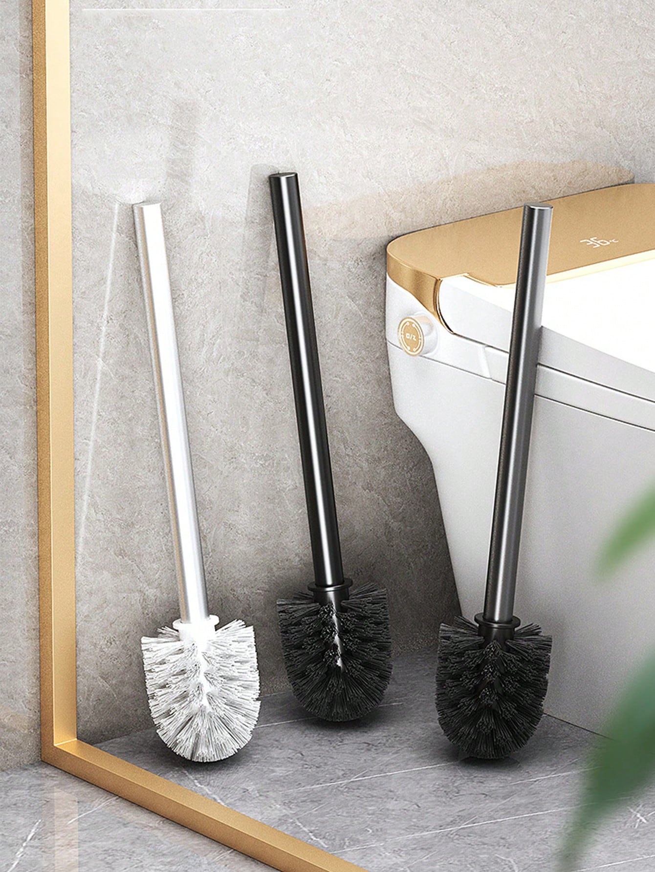 فرشاة مرحاض جدارية واحدة، من دون براغي، تنظيف الزوايا الميتة بدون زاوية يرافقه تصميم لتخزينها، تصميم مقبض ممتد، قاعدة الصرف المجوفة