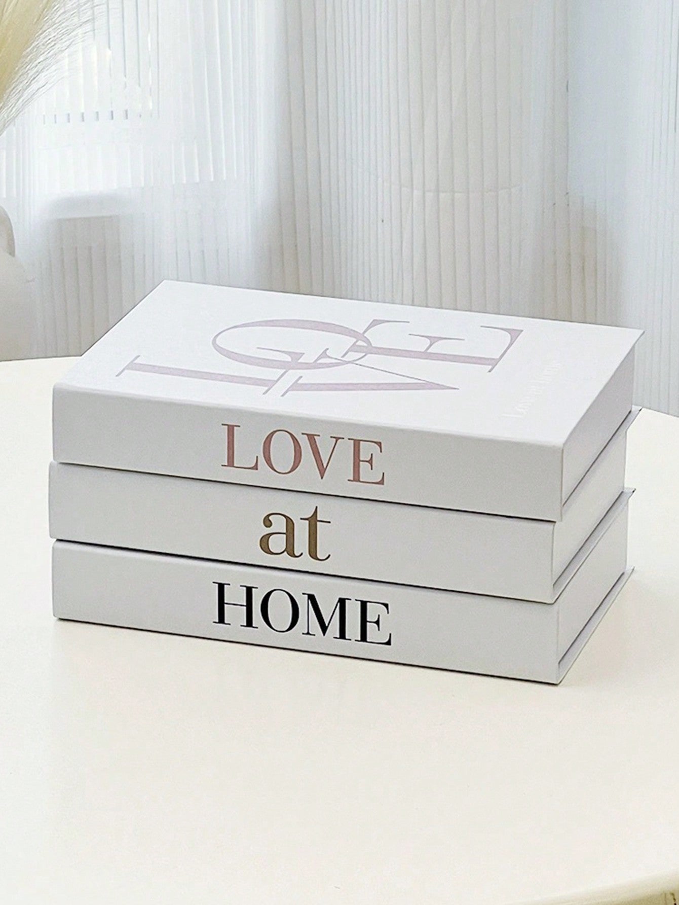 زينة كتاب قابل للطي محاكى