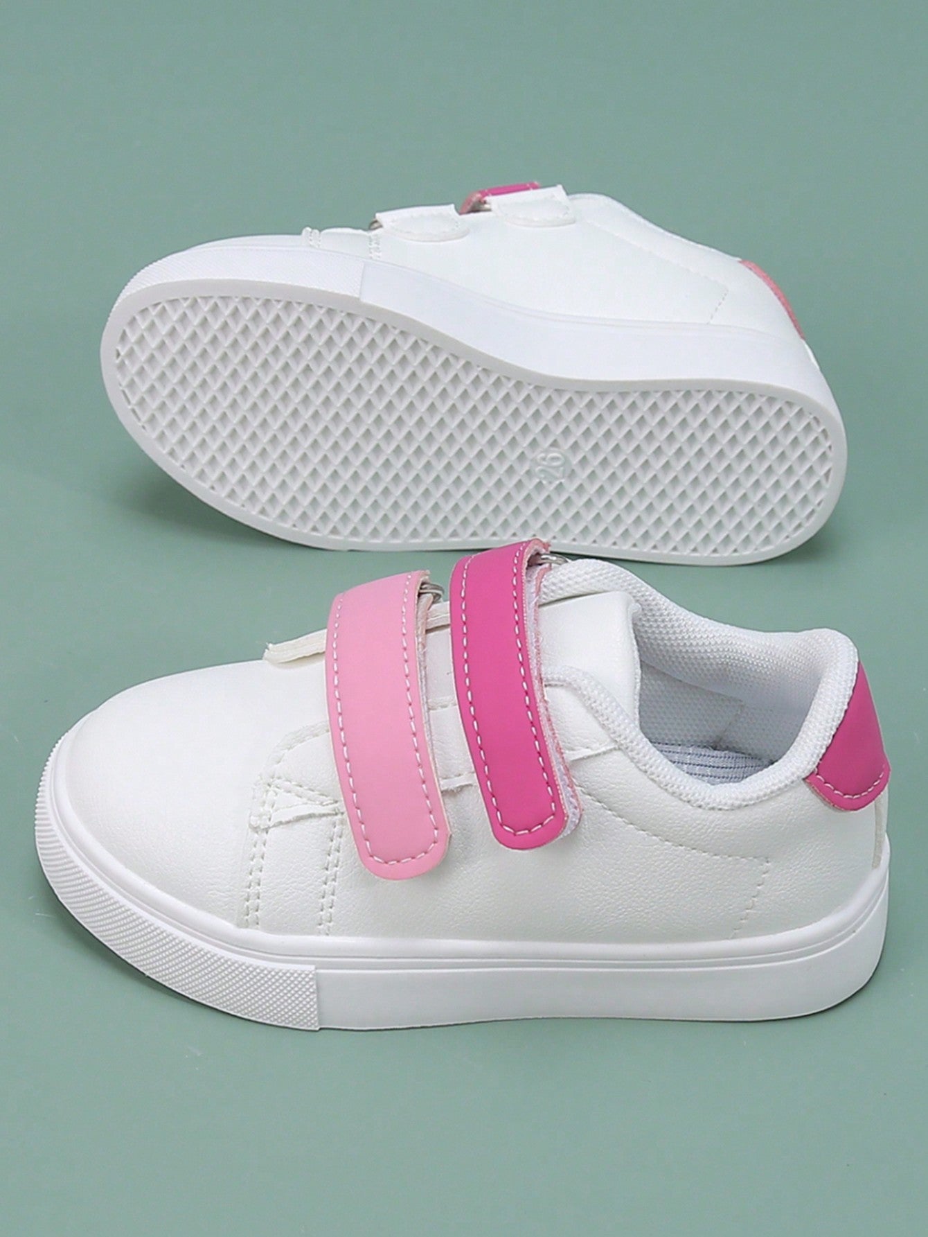 أحذية رضّع رياضية