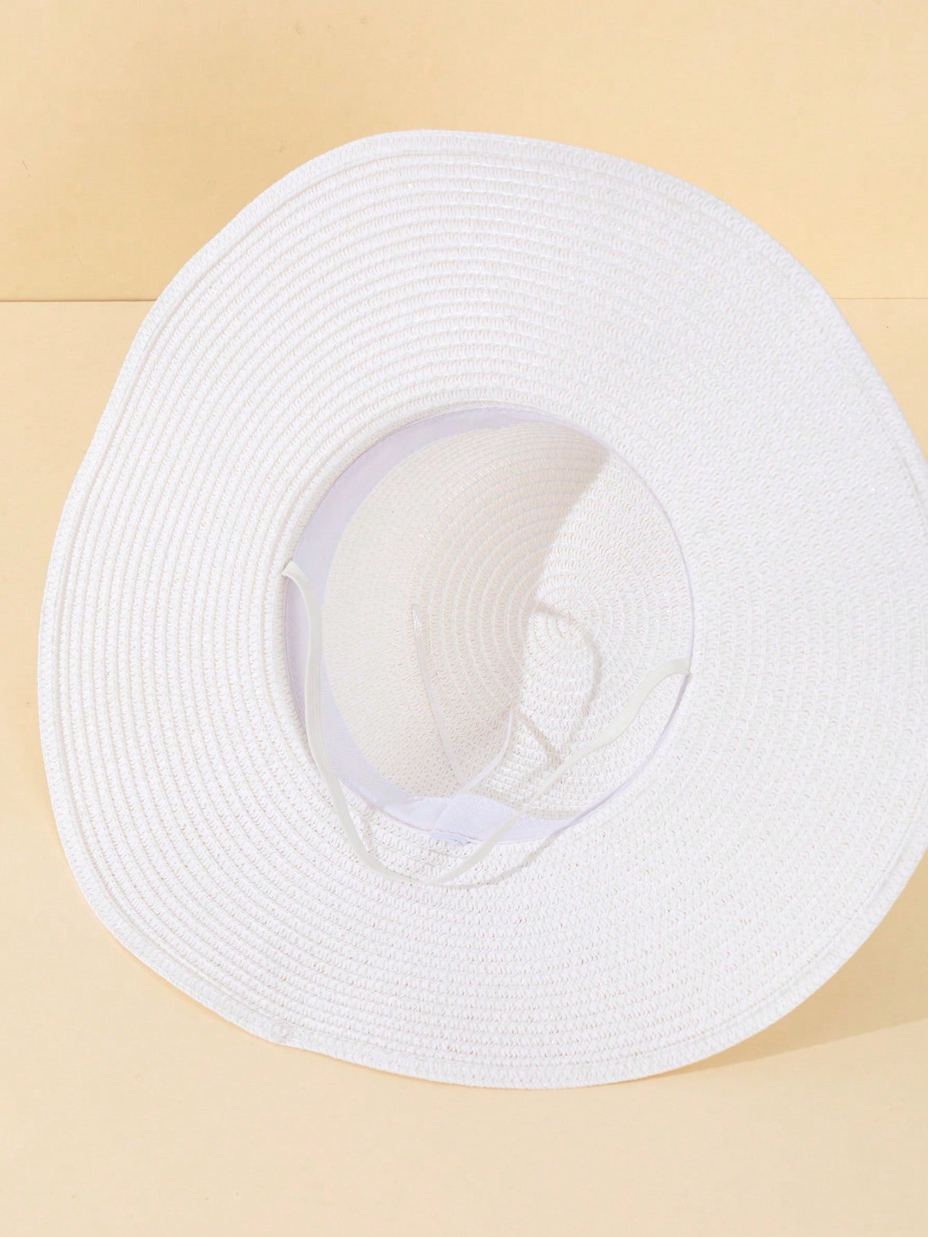 قبعة صيفية بيضاء للنساء بموجات ورديّة 1 قطعة، قبعة آنيقة لحماية الشمس في عطلة الشاطئ بعقدة مزيّنة