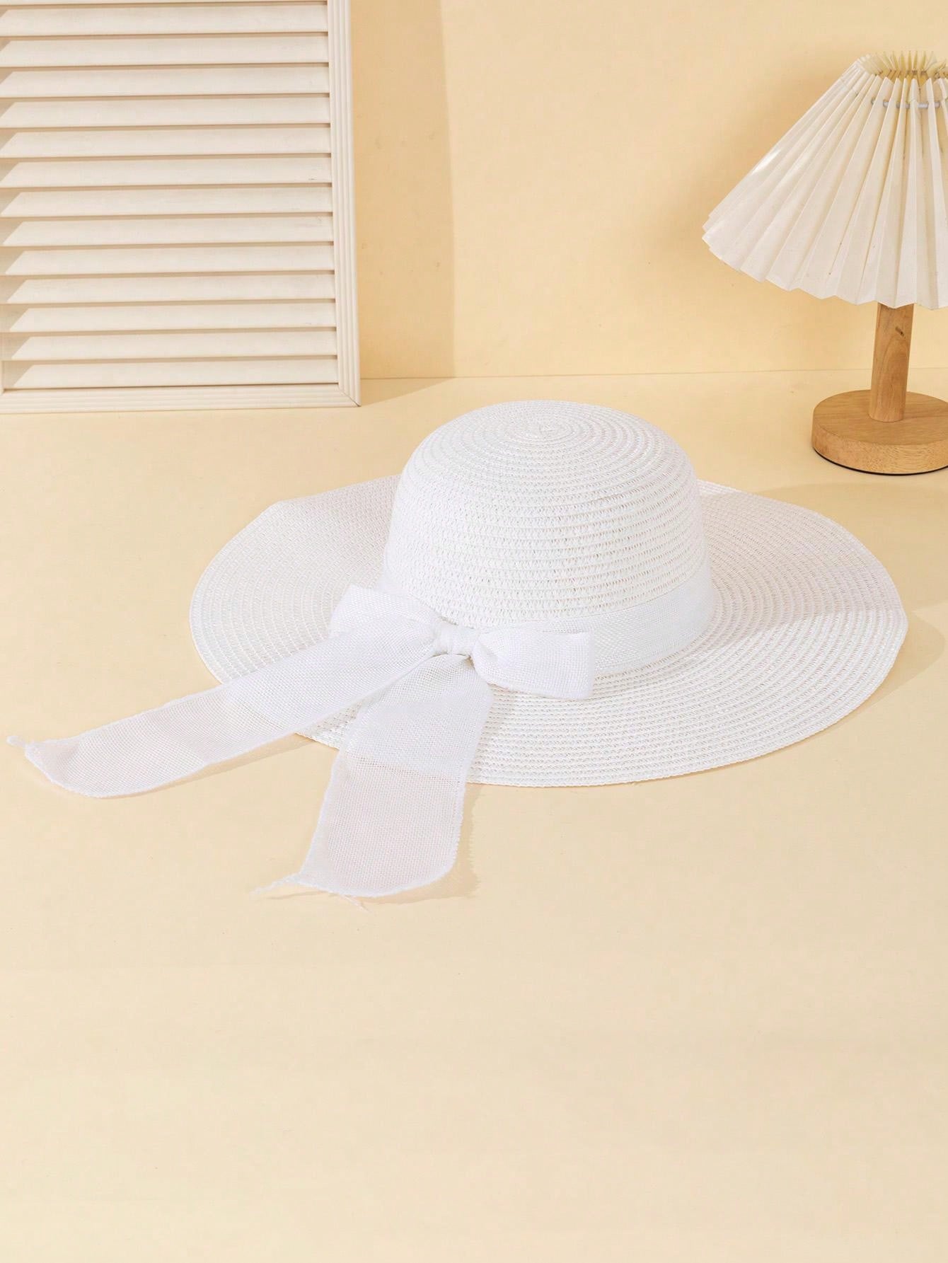 قبعة صيفية بيضاء للنساء بموجات ورديّة 1 قطعة، قبعة آنيقة لحماية الشمس في عطلة الشاطئ بعقدة مزيّنة