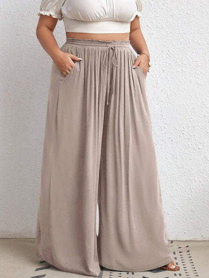 ملابس سفلية حجم كبير