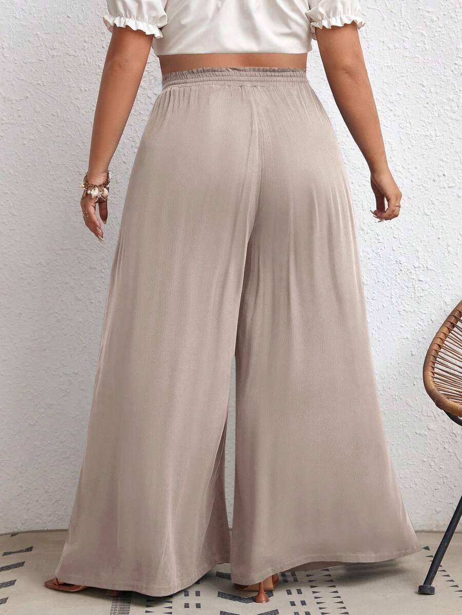 ملابس سفلية حجم كبير