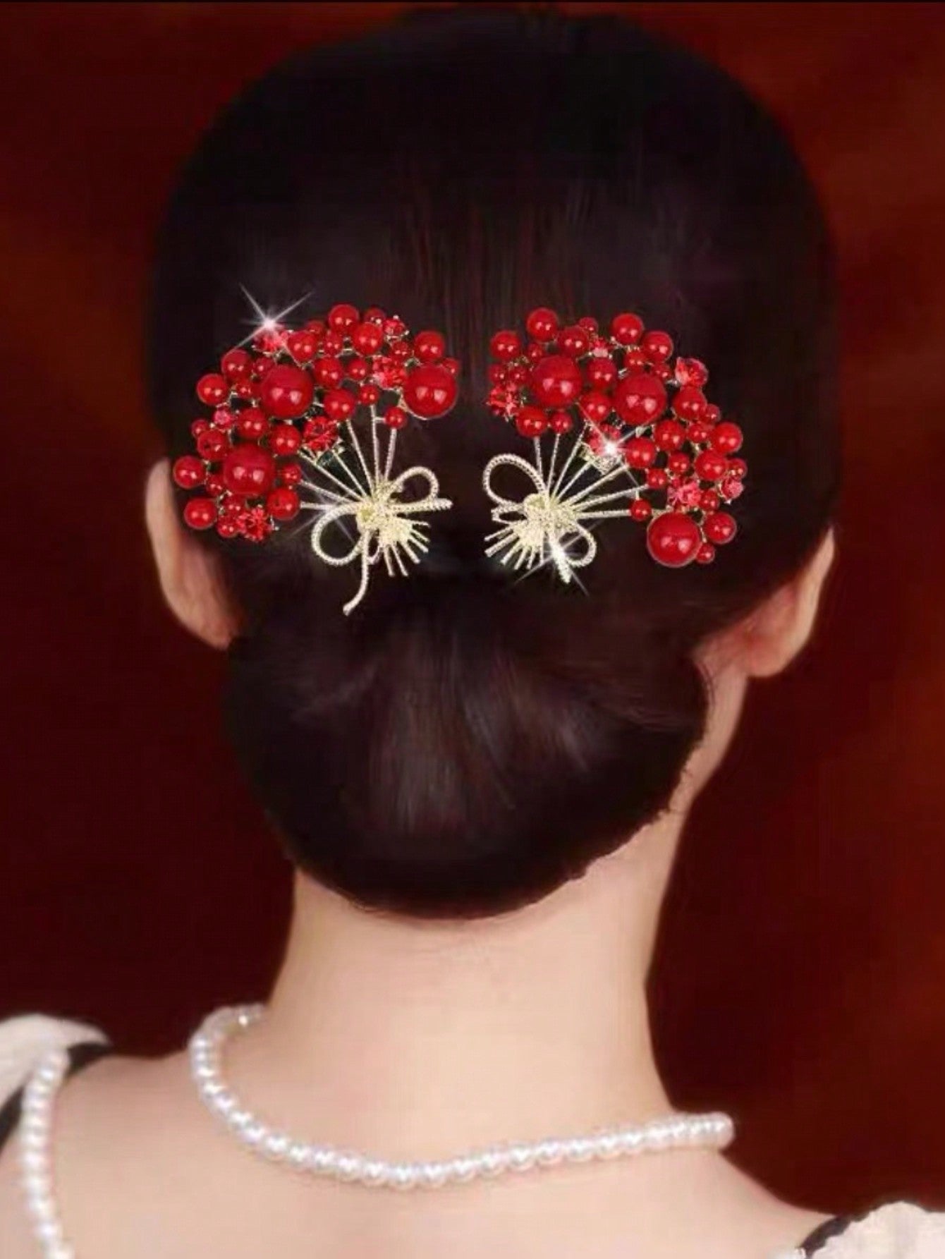 قطعة واحدة من صانع كعكة الشعر المطرز باللون الأحمر، إكسسوار شعر عصري