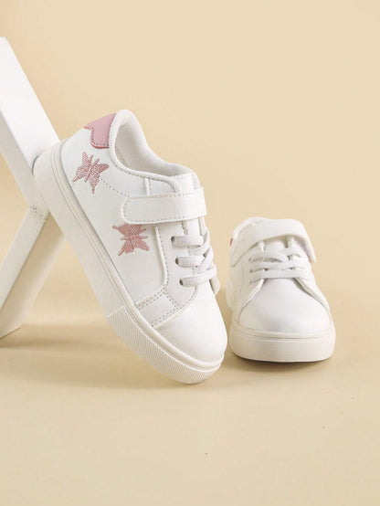 أحذية رضّع رياضية