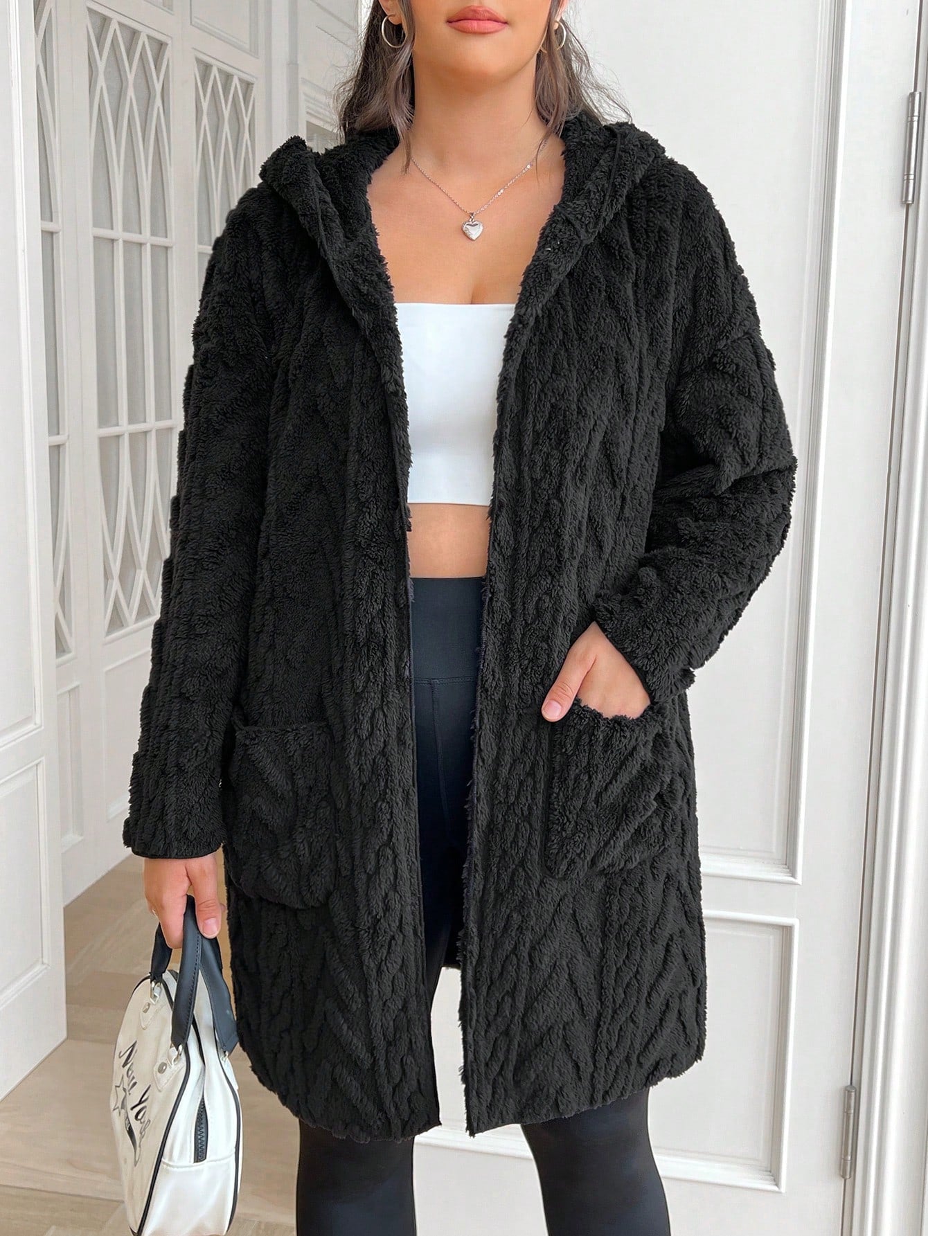 معطف بقياسات كبيرة ، نسيج جاكارد مخملي دافئ للشتاء