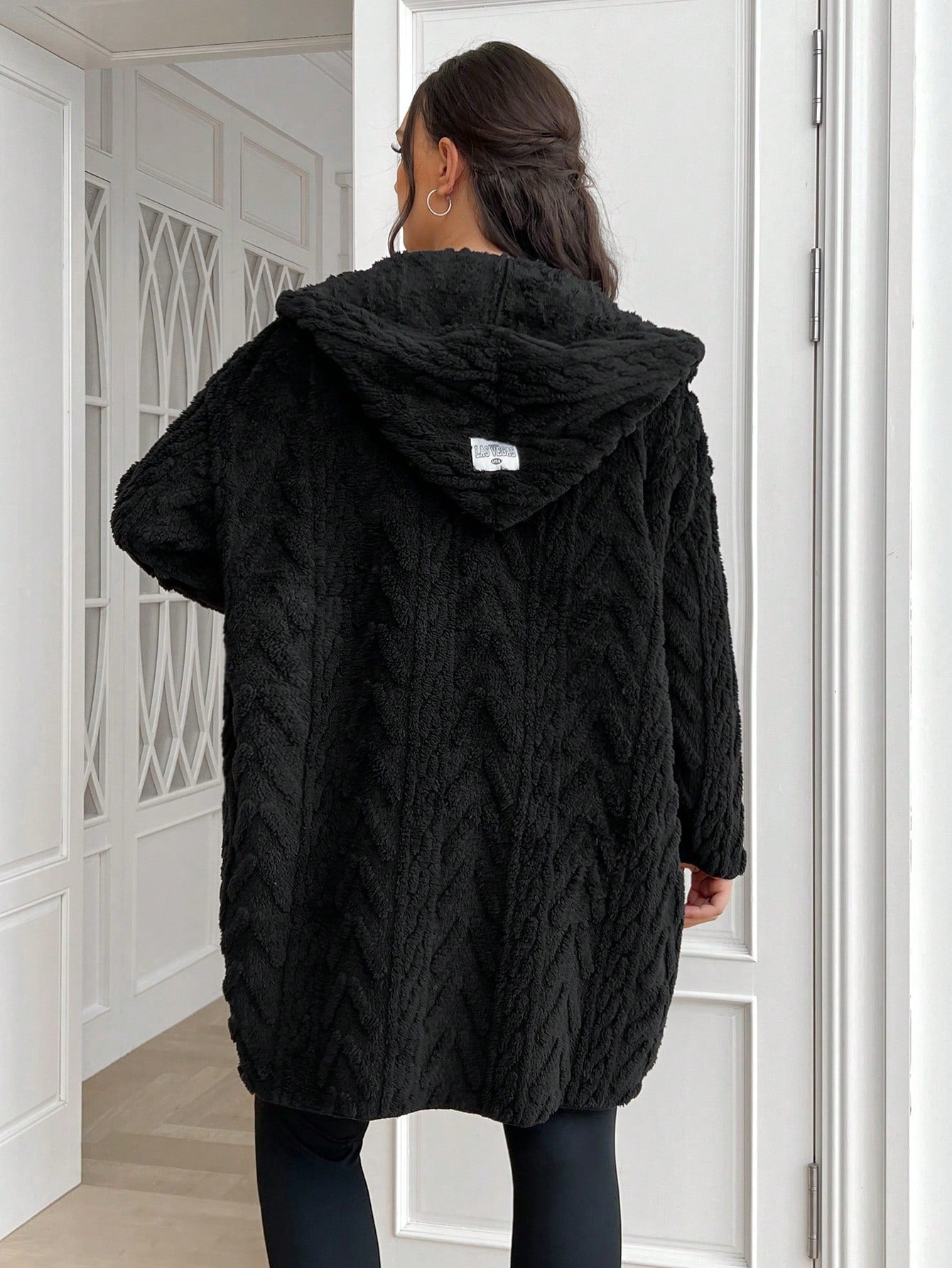 معطف بقياسات كبيرة ، نسيج جاكارد مخملي دافئ للشتاء