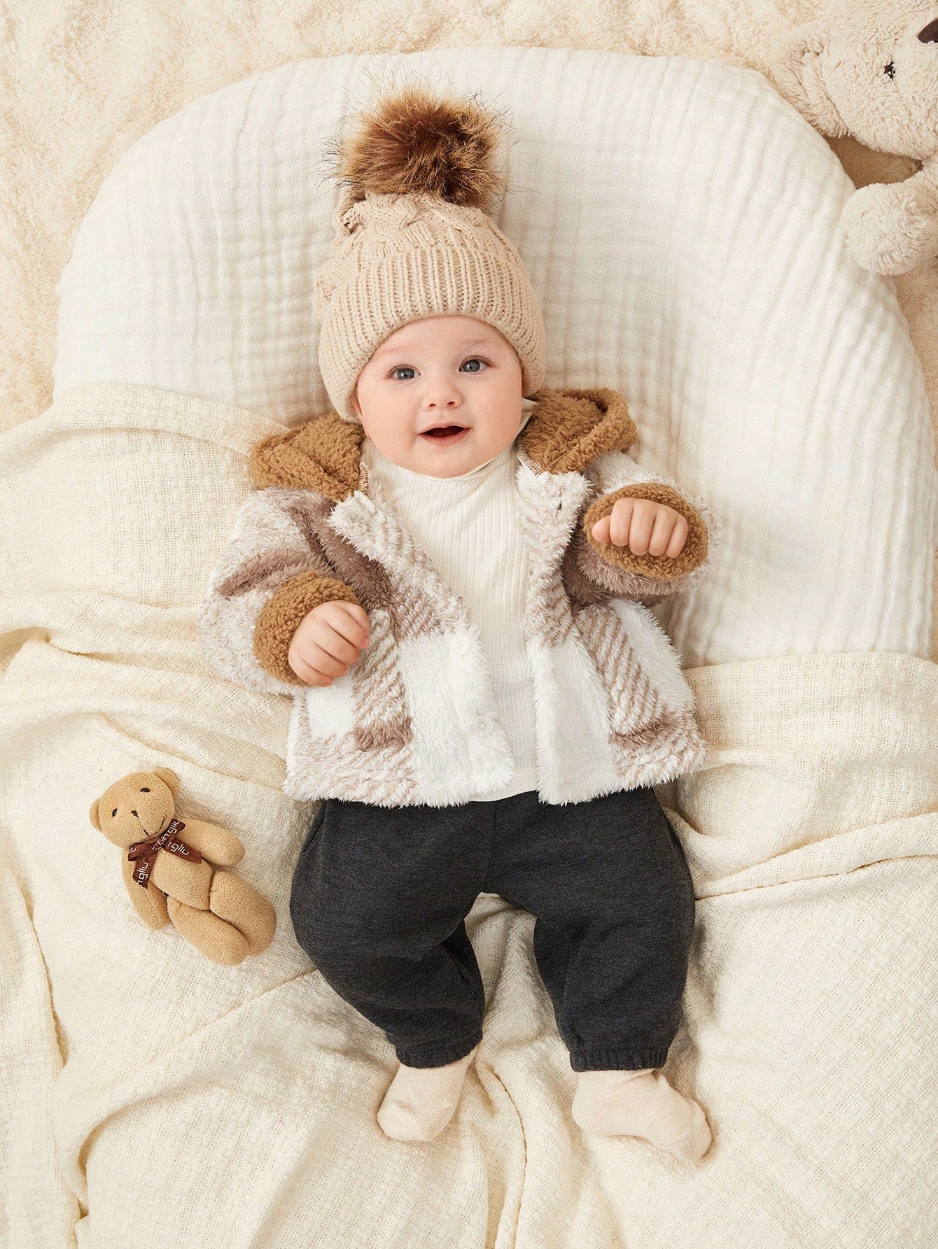 معطف كاردجان كبير الحجم مبطن للأطفال الرضع مخطط بالبني والألوان المتباينة