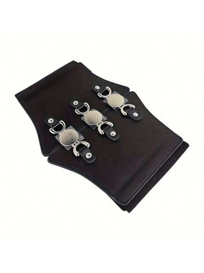 حزام بثلاثة أزرار بطراز جوتيك