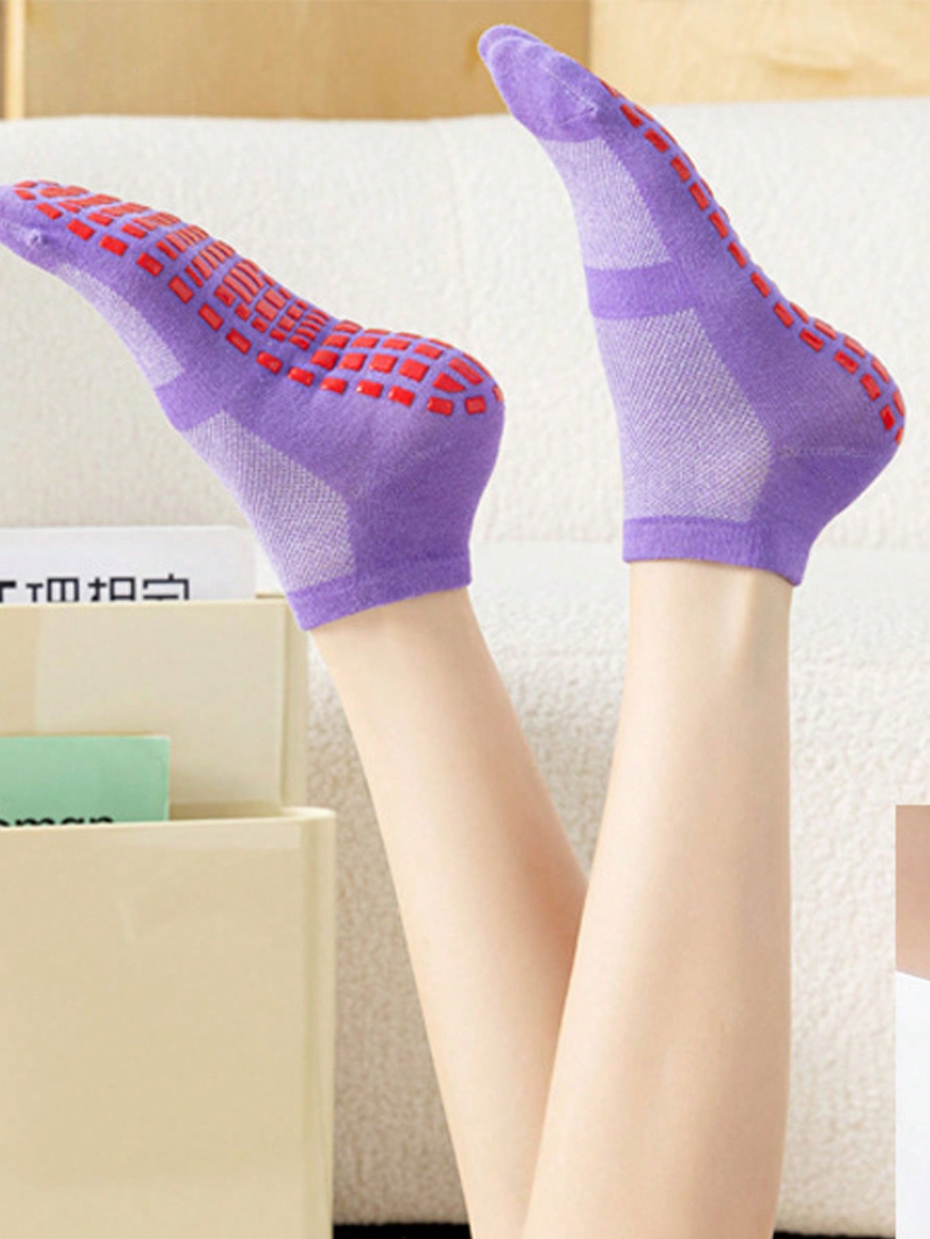 جوارب صوفة مانعة للانزلاق للترامبولين تعليم الطفولة المبكرة جوارب أرضية صيفية مسامية جوارب اليوغا