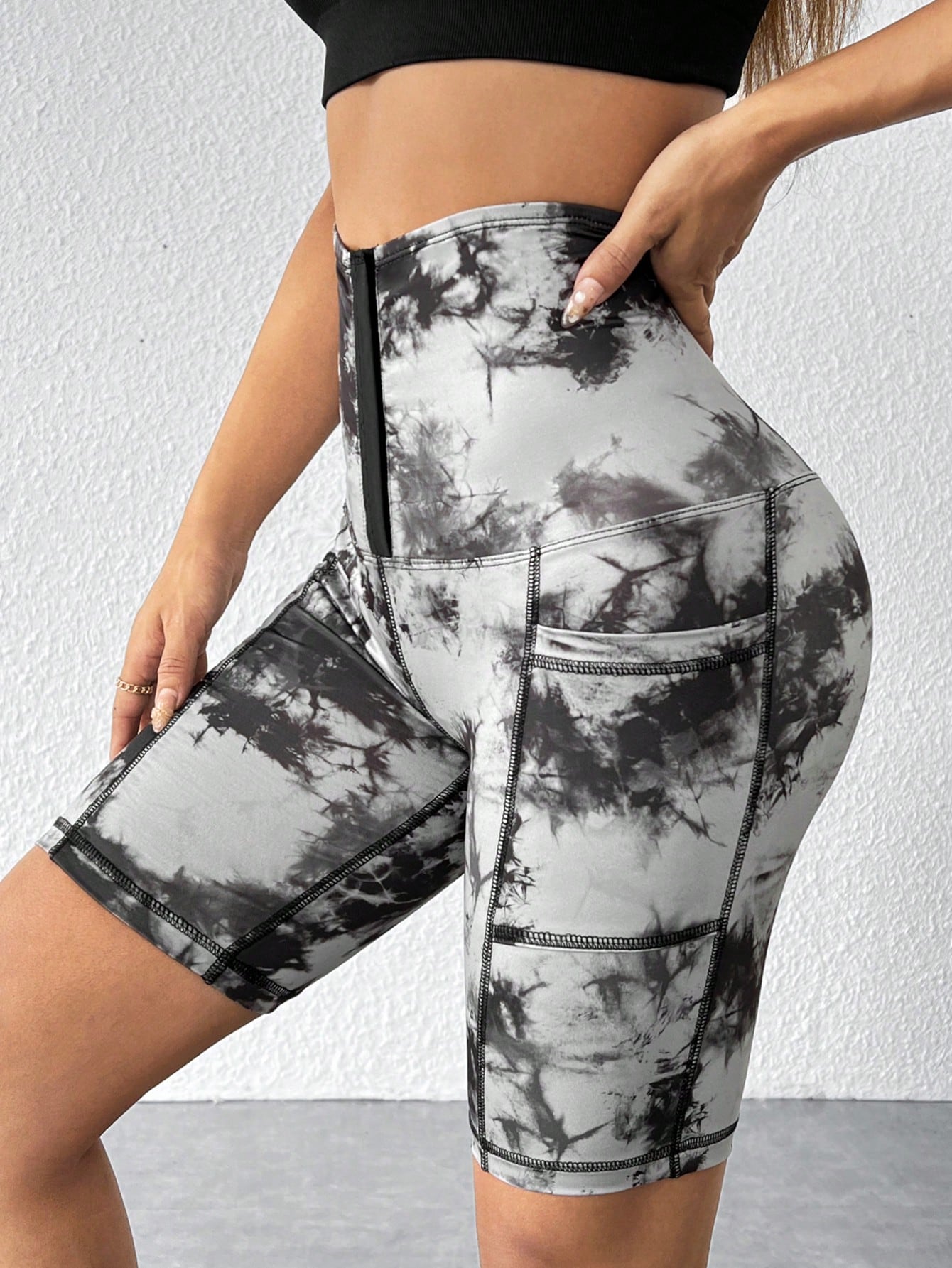 بنطلون ضيق عالي المرونة بعصابة شديدة التحديد وخصر عالي بزر للنساء بتأثير الصباغة