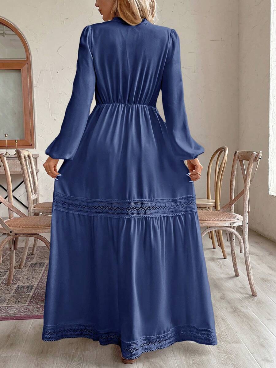 فساتين نسائية