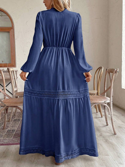 فساتين نسائية