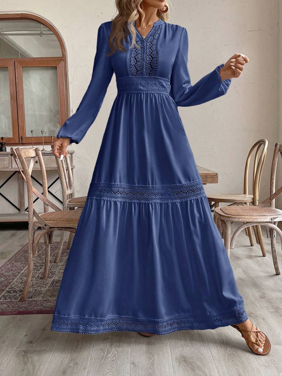 فساتين نسائية