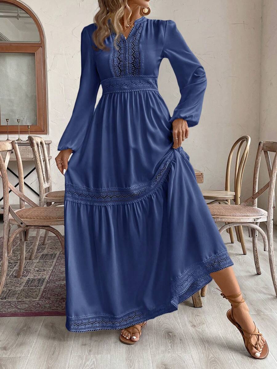 فساتين نسائية