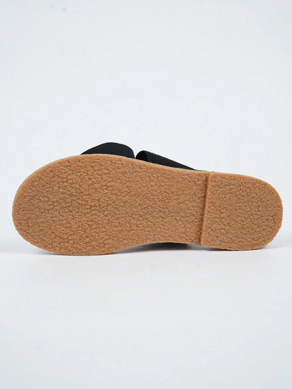 صنادل نسائية