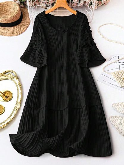 فساتين مقاسات كبيرة