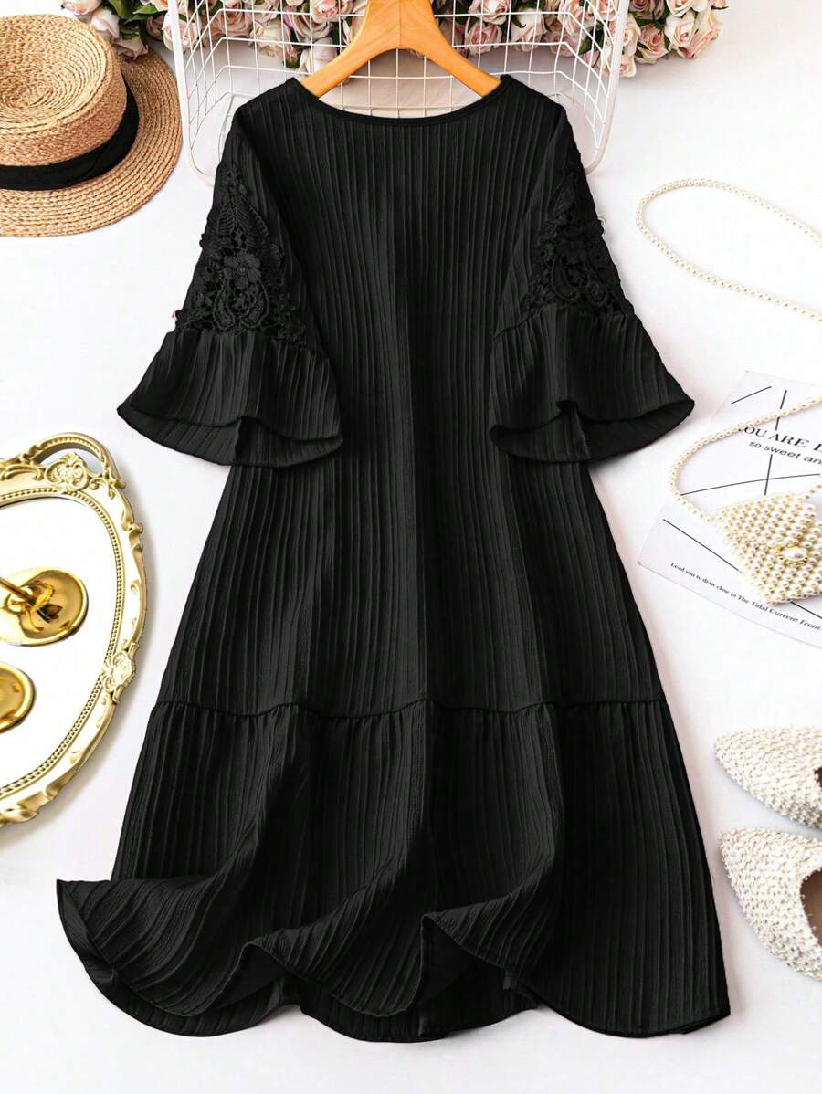 فساتين مقاسات كبيرة