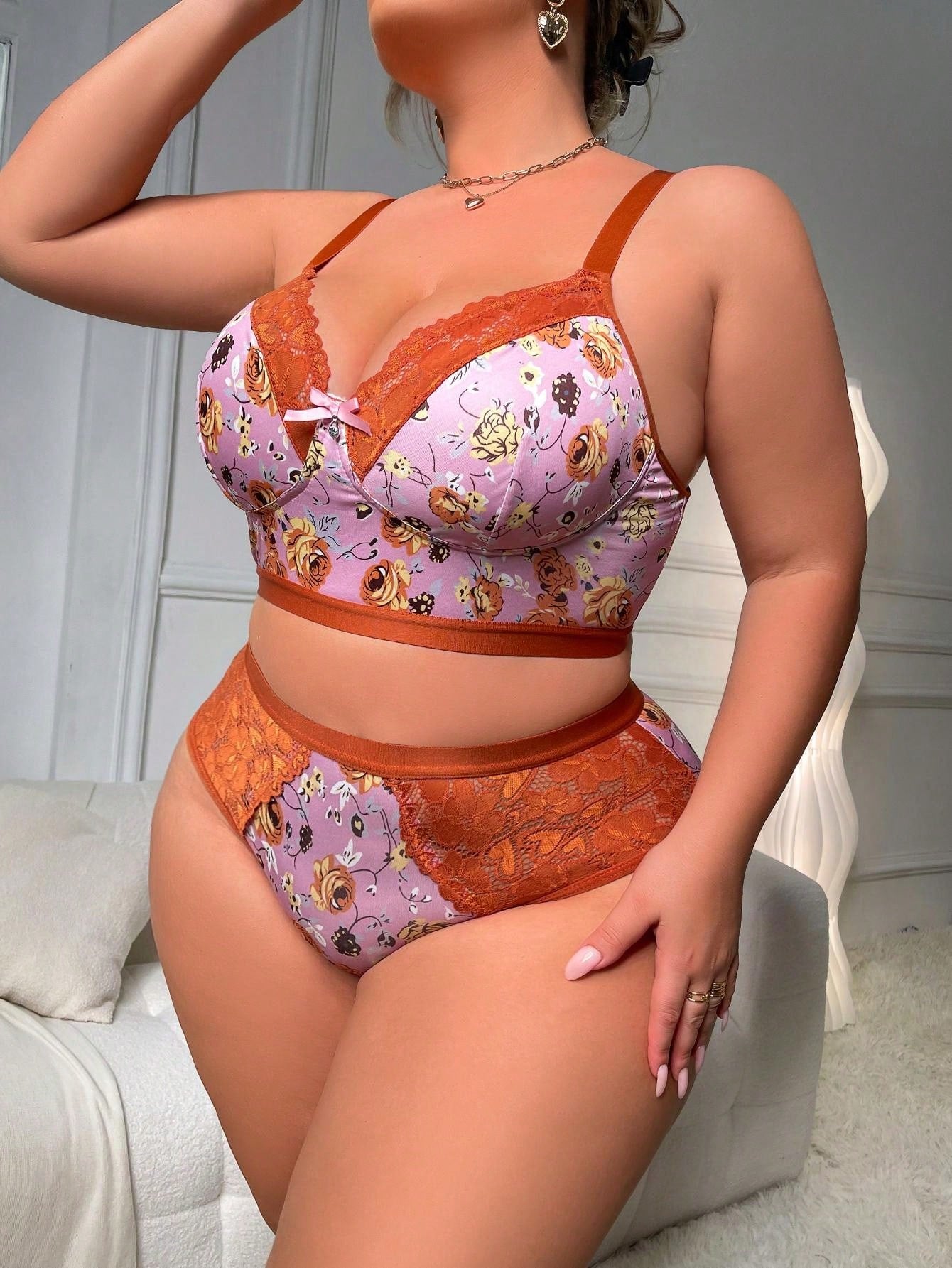 مجموعة صدرية نسائية مريحة لحجم كبير مثيرة بتصميم وردي زهري لاسلكي