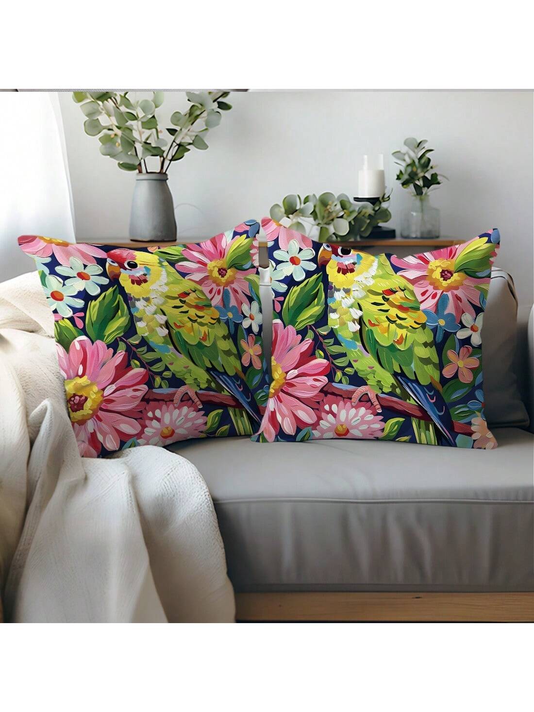 قطعة واحدة من كيس وسادة مطبوع عليه ببغاء ملون