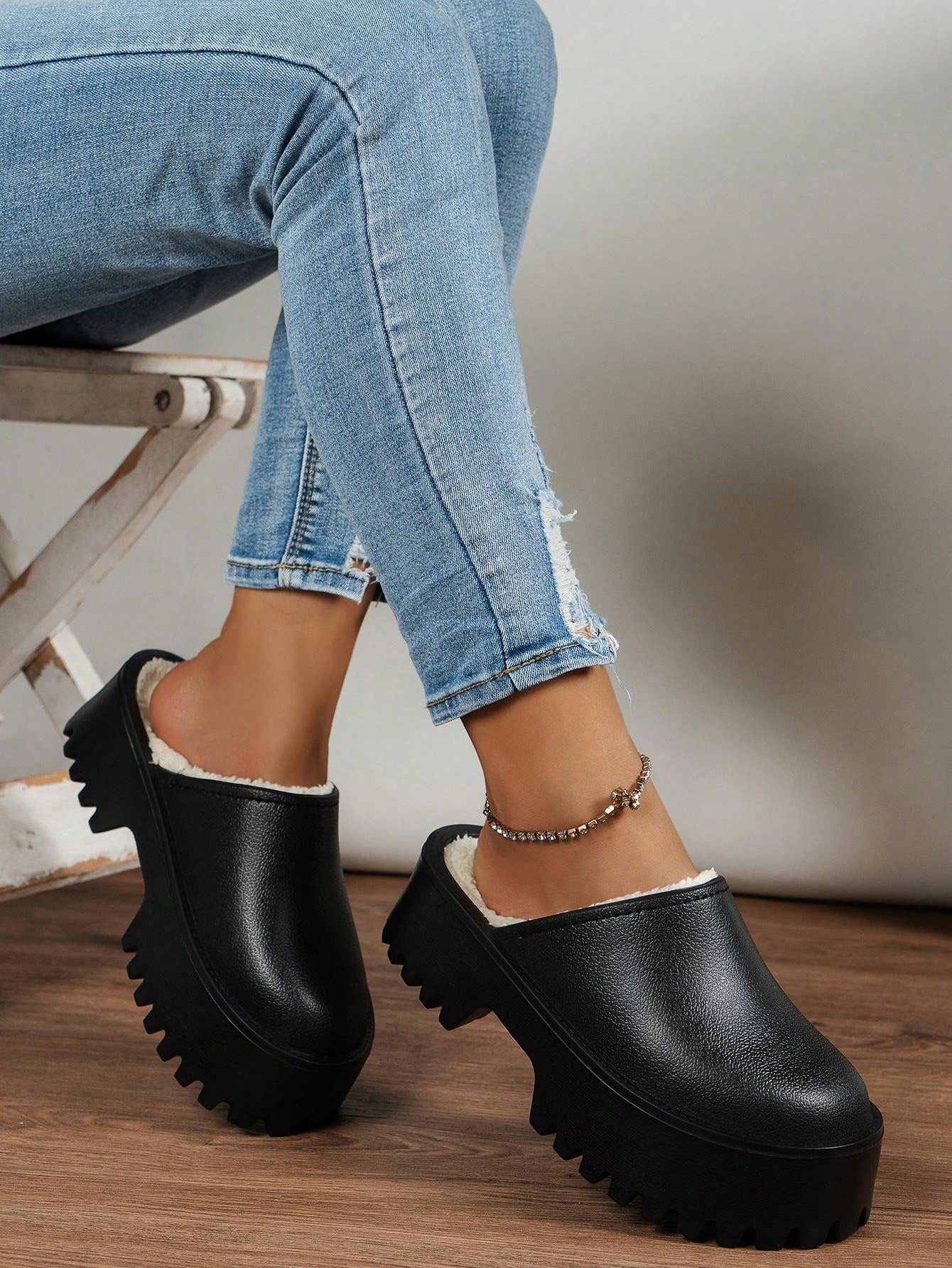 نسائية جديدة أنيقة ومتعددة الاستعمالات ومريحة