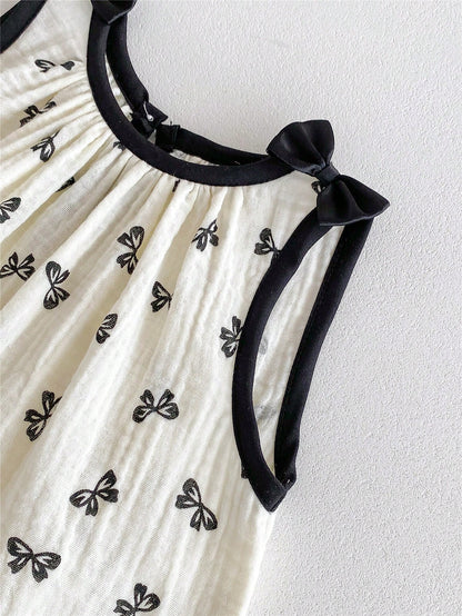 قطعة واحدة بدلة رضع بنات كاجوال بدون أكمام مع طباعة الفراشة وشريطة الرأس، صيف