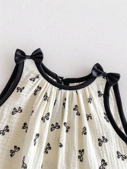 قطعة واحدة بدلة رضع بنات كاجوال بدون أكمام مع طباعة الفراشة وشريطة الرأس، صيف