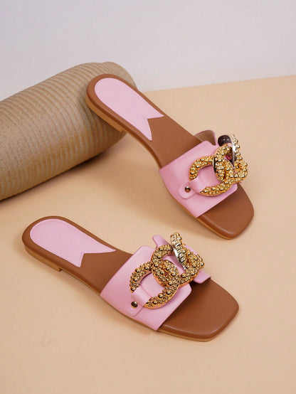 صنادل مسطحة نسائية