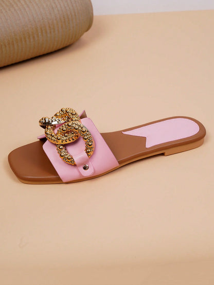 صنادل مسطحة نسائية