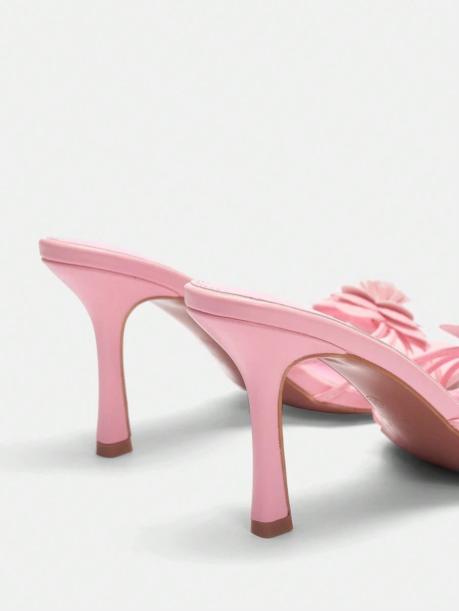 صنادل نسائية