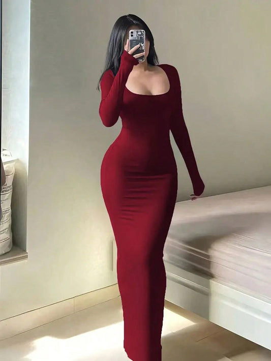 فساتين نسائية طويلة