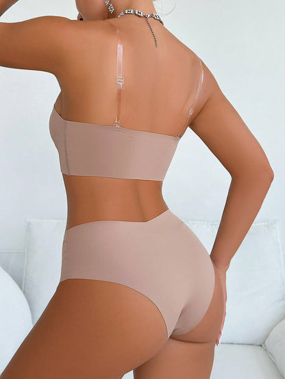 مجموعة صدرية شفافة دون آثار