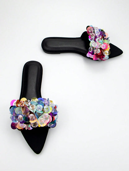 صنادل مسطحة نسائية