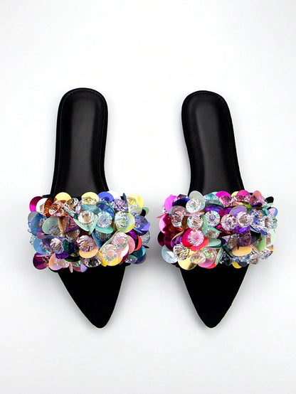 صنادل مسطحة نسائية