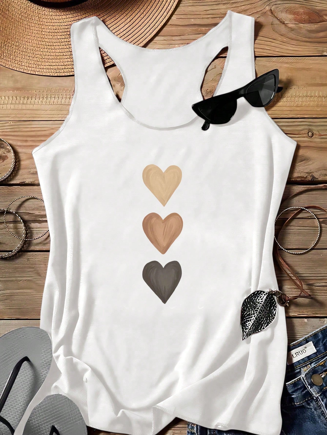 ملابس علوية بلا أكمام مطبوعة بالقلب للنساء للصيف