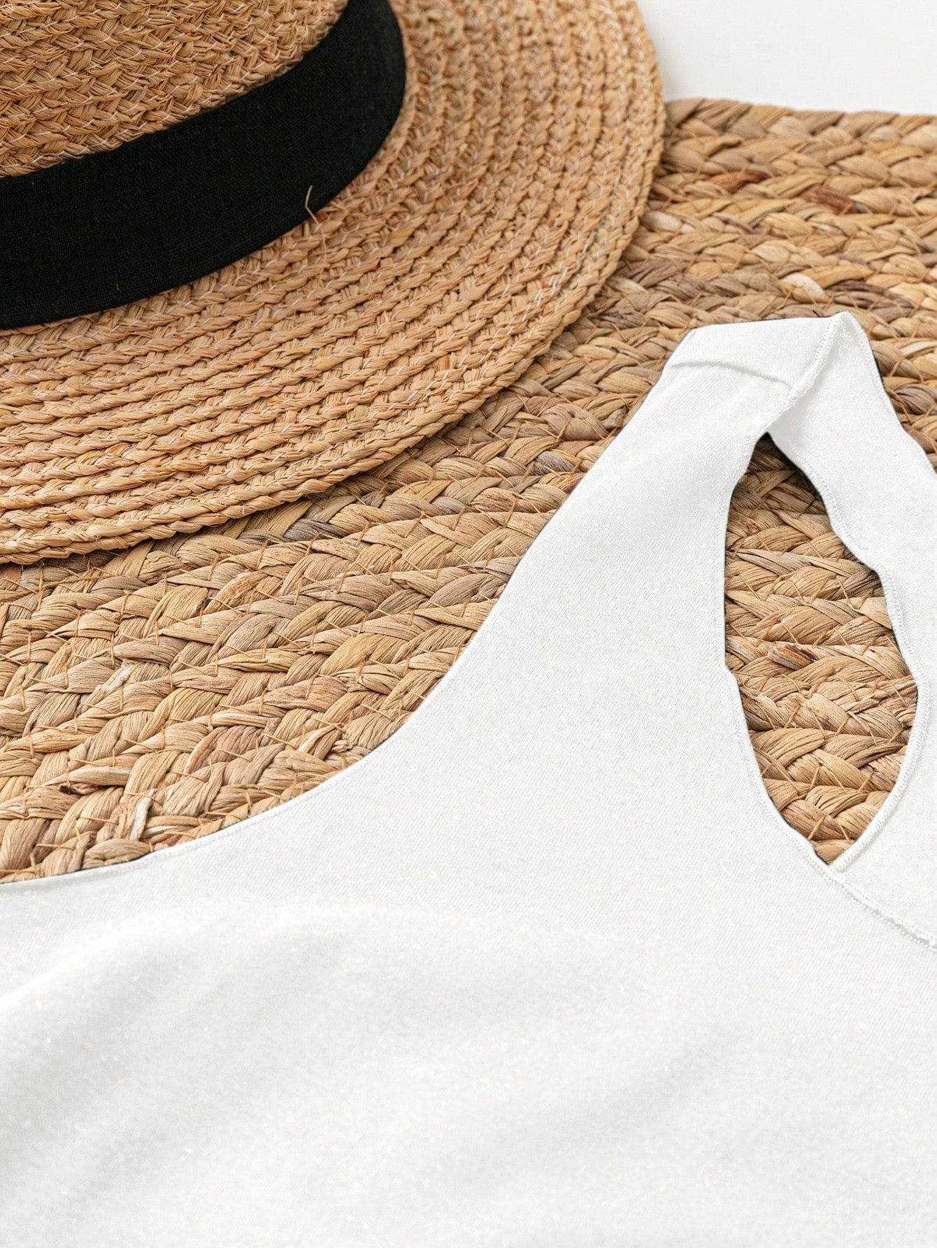 ملابس علوية بلا أكمام مطبوعة بالقلب للنساء للصيف