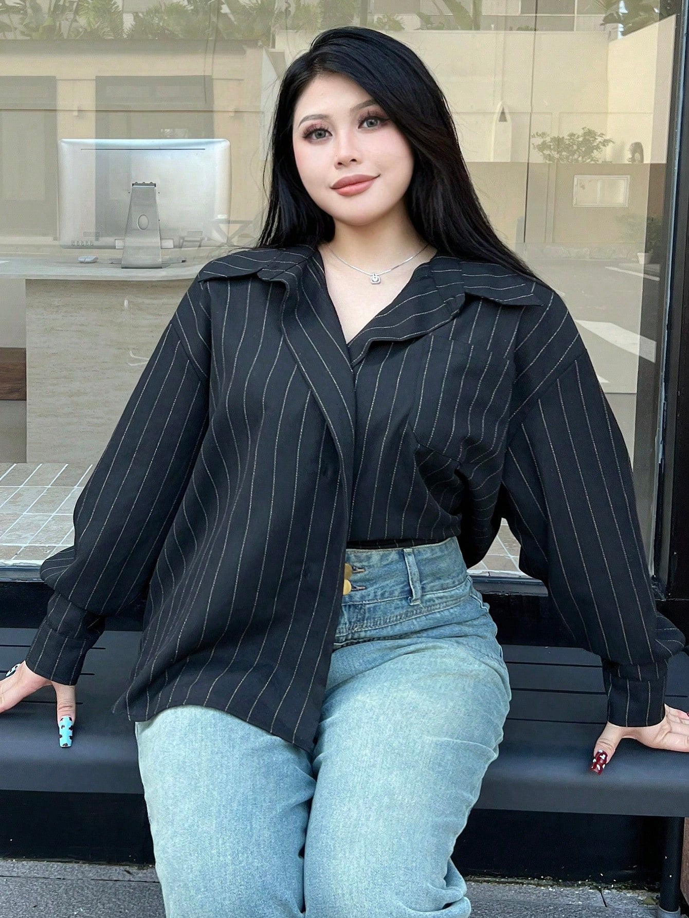 قميص نسائي بأكمام طويلة بأسلوب بسيط أحادي اللون للاستخدام اليومي مقاسات كبيرة