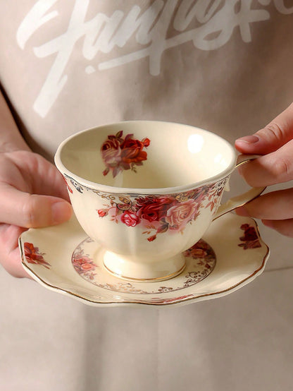 طقم فنجان قهوة وصحن خزفي ذهبي الحافة بطراز الزهور العتيقة، فنجان شاي بأسلوب قصر أوروبي للشاي بعد الظهر، فنجان حليب إفطار