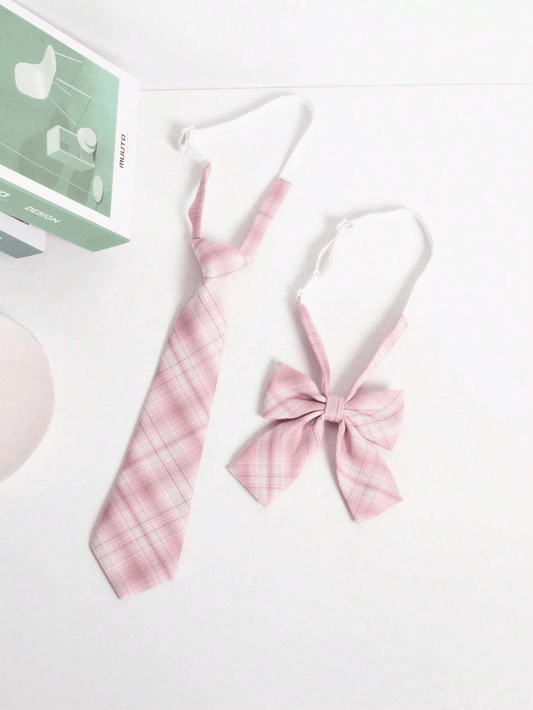 زوج من ربطات العنق المربعة المدرسية و 1 قطعة ربطة فراشة تزيينية للفتاة