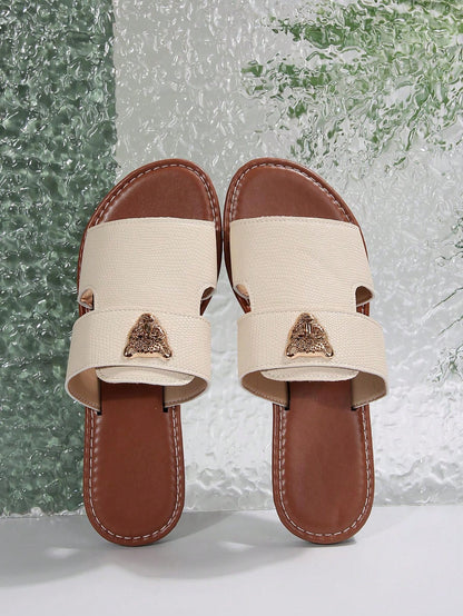 صنادل شرائح مزينة بعنصر معدني بنمط النمر للنساء، صنادل شاطئية مفتوحة الأصبع أنيقة مسطحة للصيف