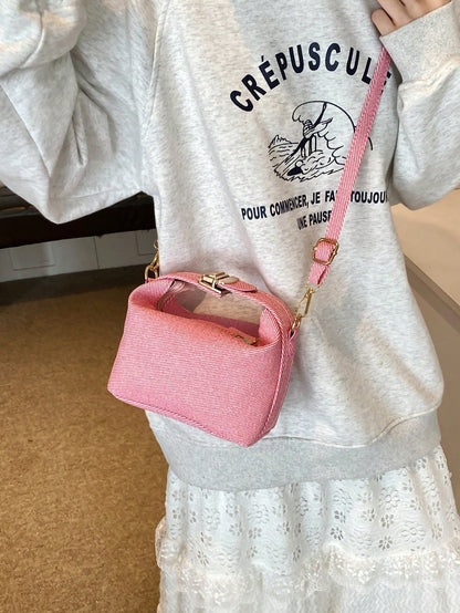 حقيبة دلو عصرية للنساء، حقيبة كتف غير رسمية صغيرة جديدة لصيف 2024، حقيبة كروس عصرية